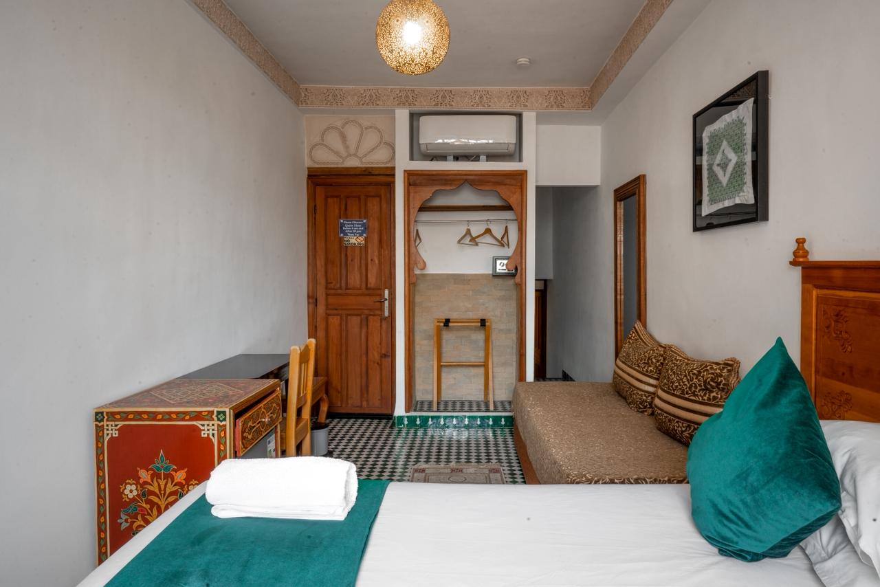 WhatsApp Image 2025-10-15 at 19.36.35