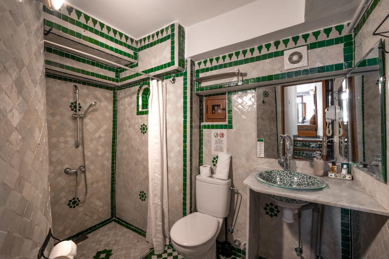 WhatsApp Image 2025-10-15 at 19.36.38